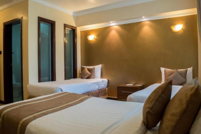 Summerdale Inn Nairobi Bagian luar foto