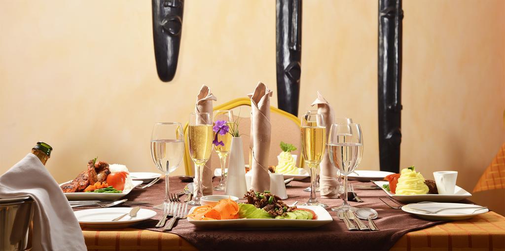 Summerdale Inn Nairobi Bagian luar foto
